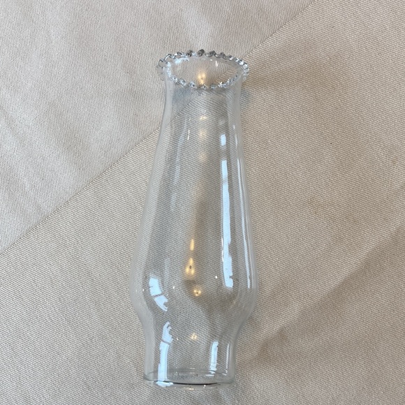 COPY - Antique Mini Oil Lamp - Picture 5 of 7